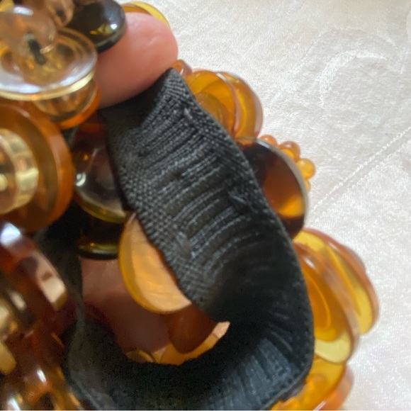 7 1/4" Button Bracelet - Picture 6 of 12